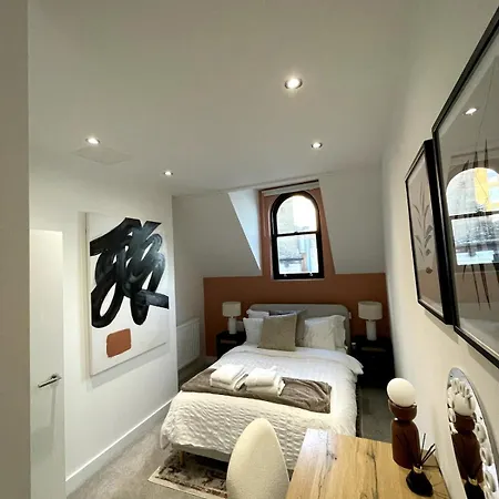 Warm And Modern Apartment, Super Leeds (West Yorkshire)