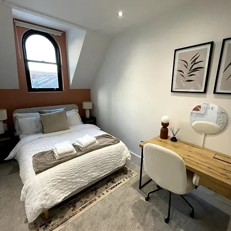 公寓 Warm And Modern Apartment, Super *