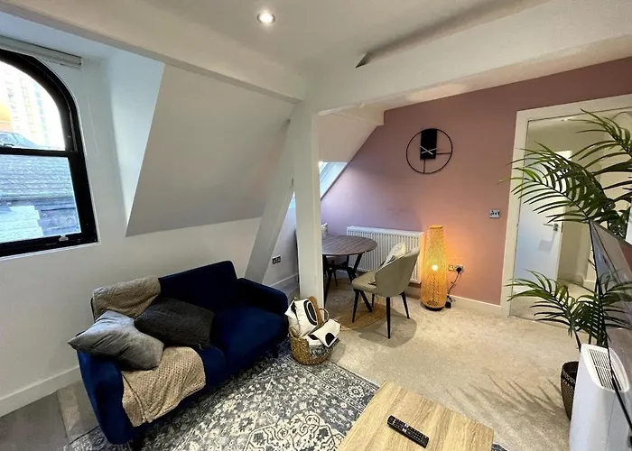 Warm And Modern Apartment, Super Daire Leeds (West Yorkshire)