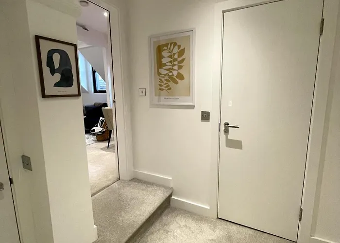 Warm And Modern Apartment, Super *