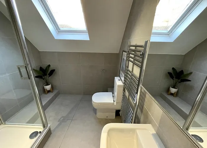 Appartement Warm And Modern Apartment, Super *